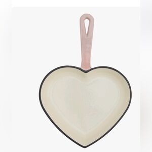 Heart-Shaped pink Skillet with Pink Handle Medium
